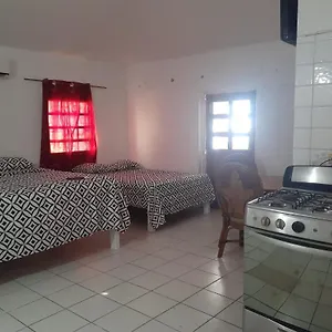  Bed and breakfast Calinago Friendly Family Sxm